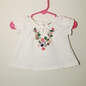 Old Navy White Top w/Floral Embroidery